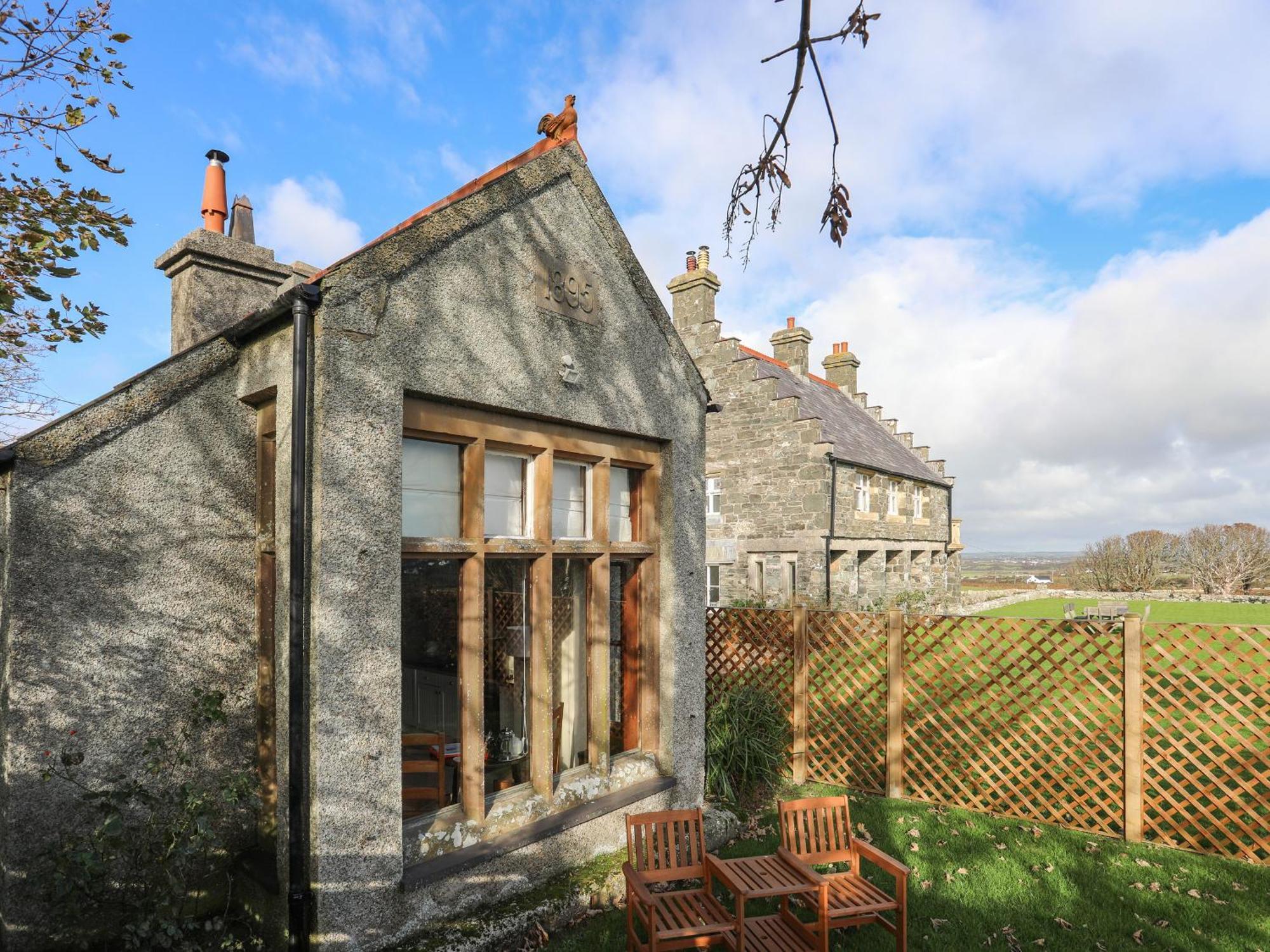 Cabbage Patch Villa Rhoscolyn Exterior photo